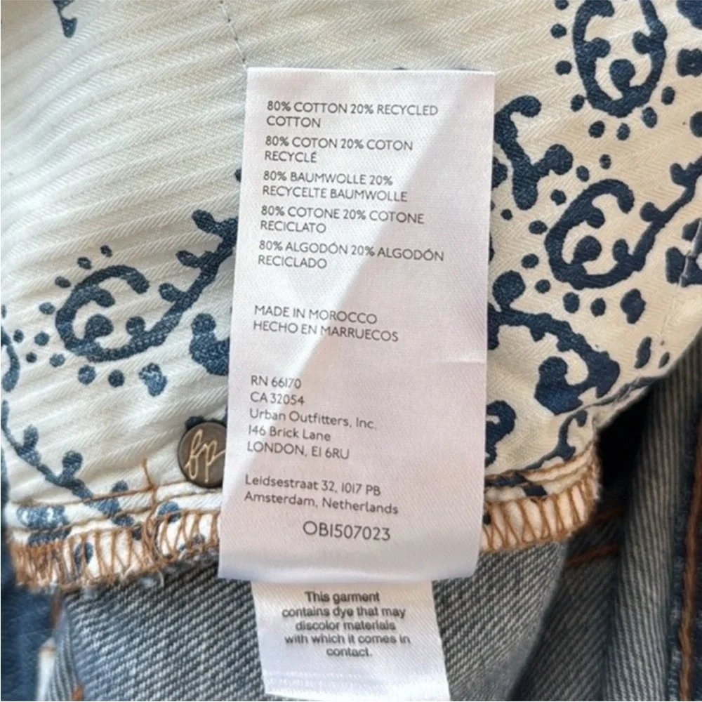 Free People. We The Free. Serafin High Rise Slim Bootcut Jeans. Size 30.